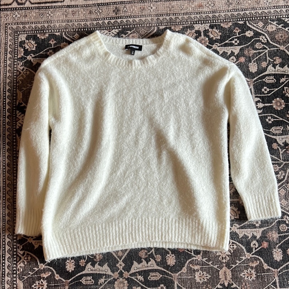 Women’s Express Sweater
